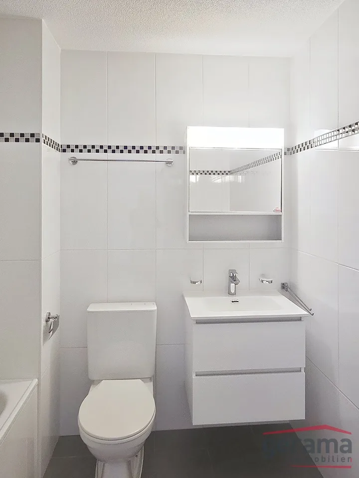 Helle 3.5 Zimmerwohnung in Schmitten