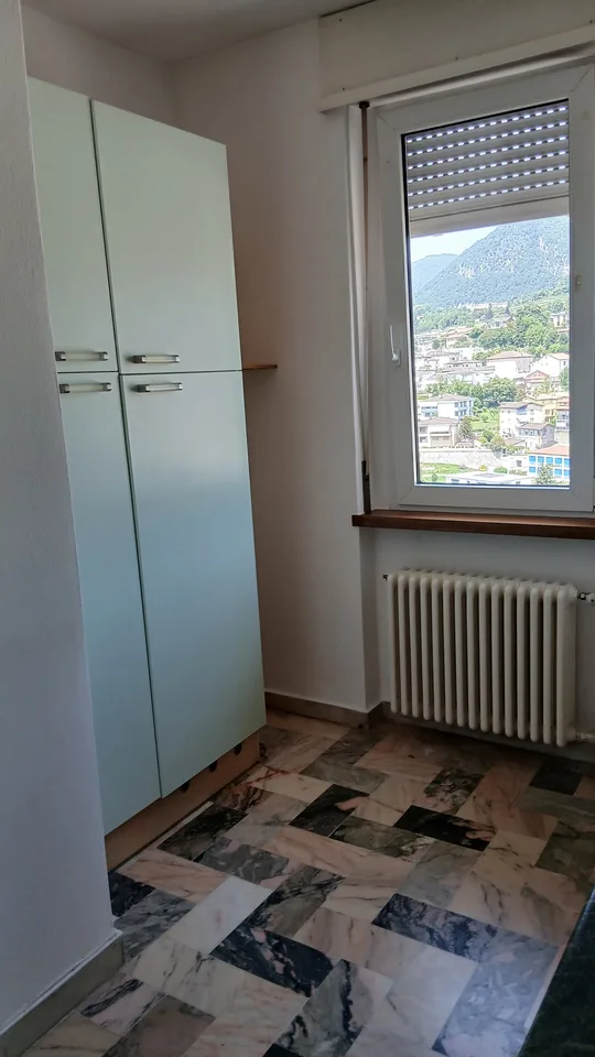 Zweieinhalb-Zimmer-Wohnung im 5. und letzten Stock