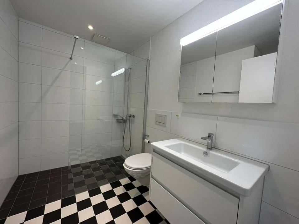 Moderne 2½-Zimmerwohnung in Bülach zu vermieten!