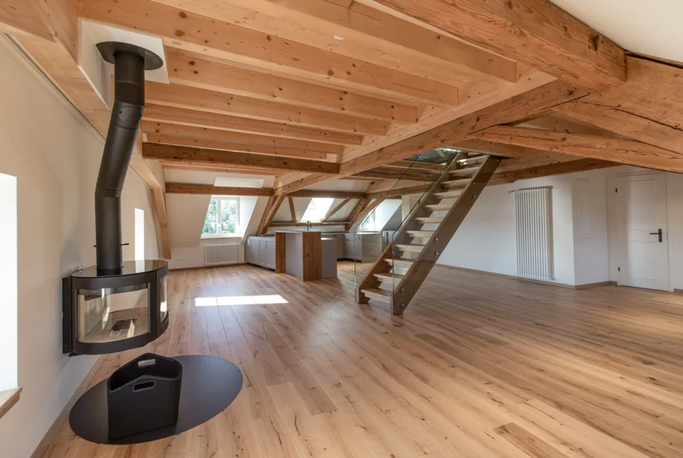 Charme trifft Moderne - Maisonette auf zwei Etagen mit Cheminée