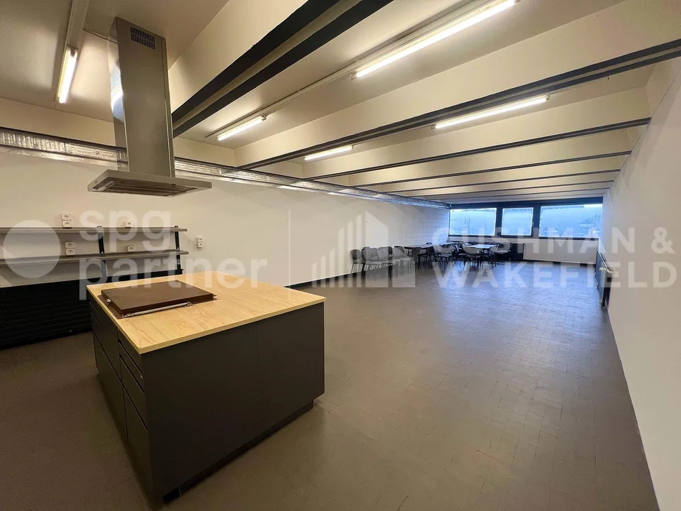 Ampia superficie industriale di 2'390 m² | Rara a Ginevra | Disponibile immediatamente – foto 11 di 13