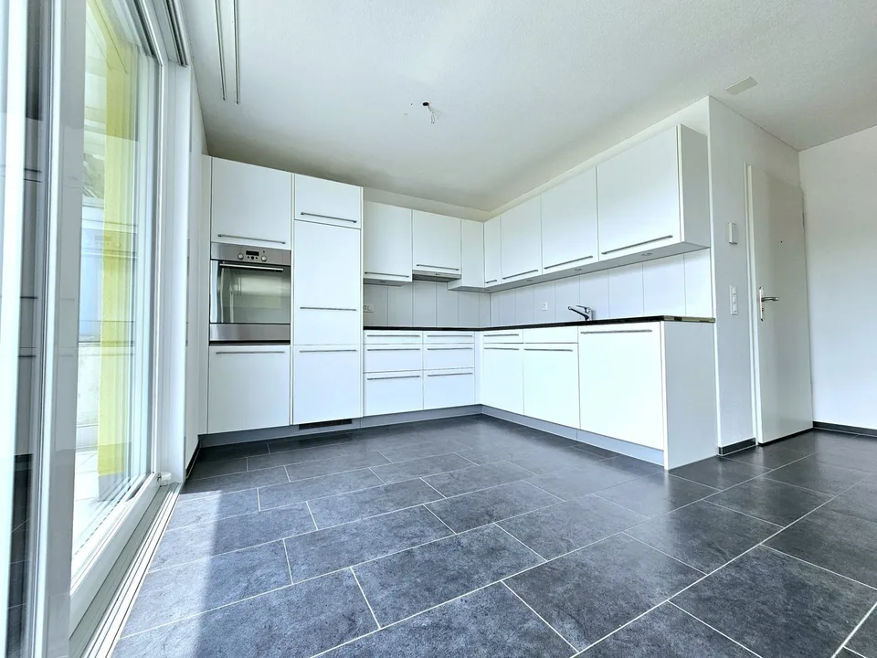 Ihr neues Zuhause! Schöne Attikawohnung mit grosser Dachterrasse
