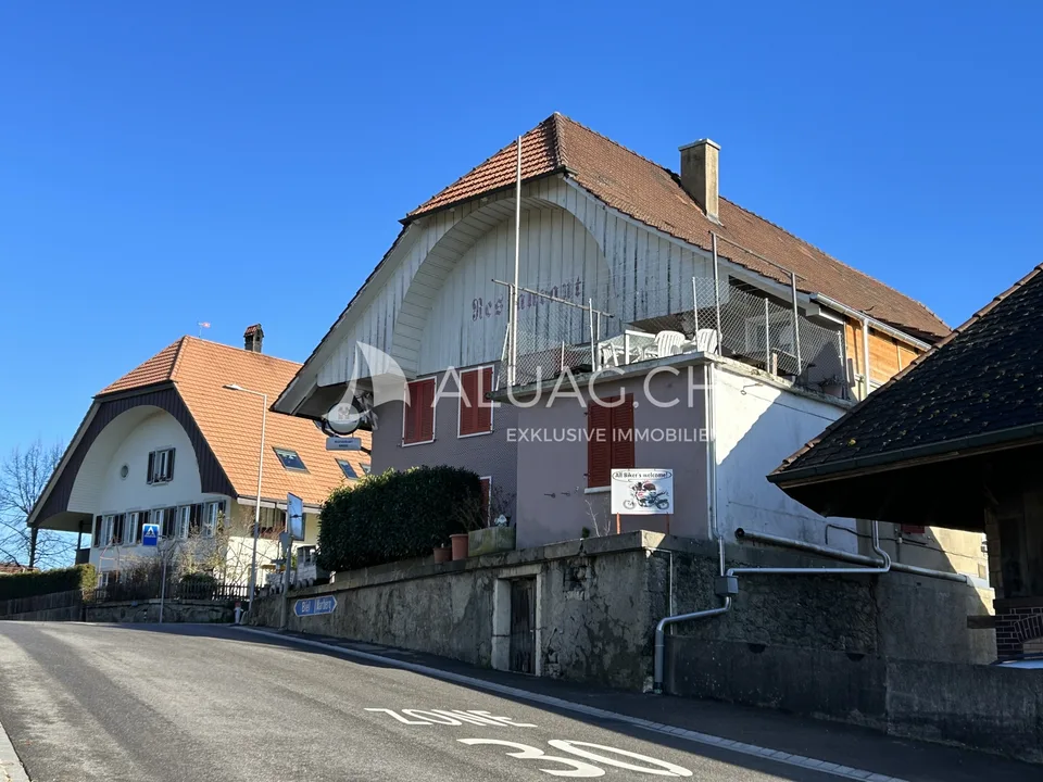 LIEGENSCHAFT MIT AUSSICHT UND POTENTIAL