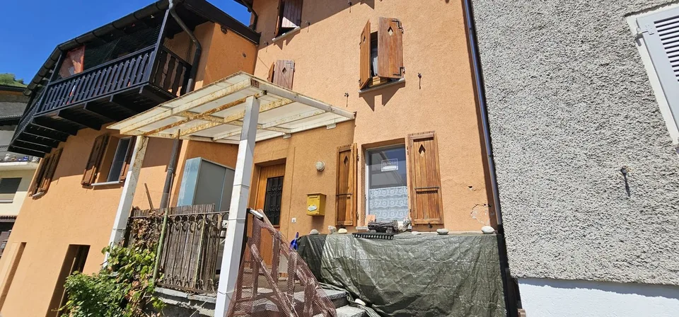 Appartamento di 4.5 locali in vendita a Cozzo – Disponibile subito