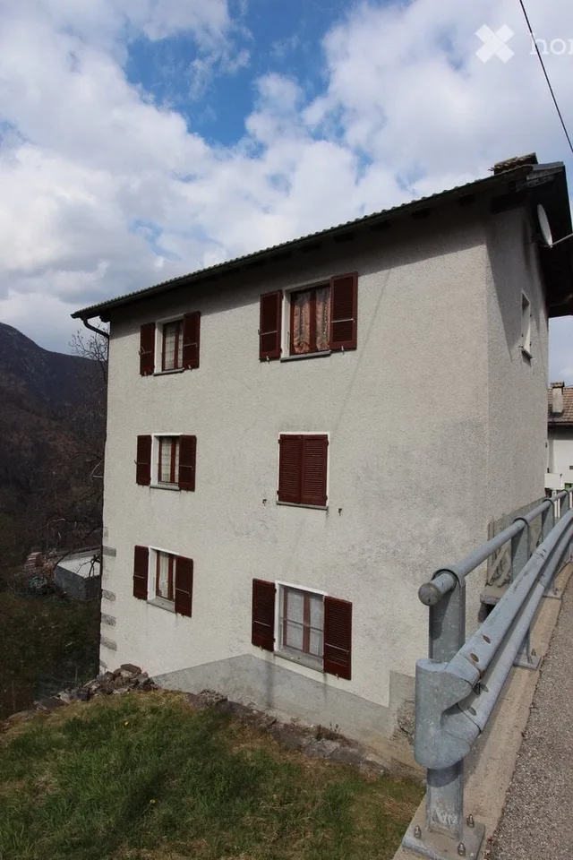 VENDESI Casa unifamiliare, Moneto, Centovalli, Ticino