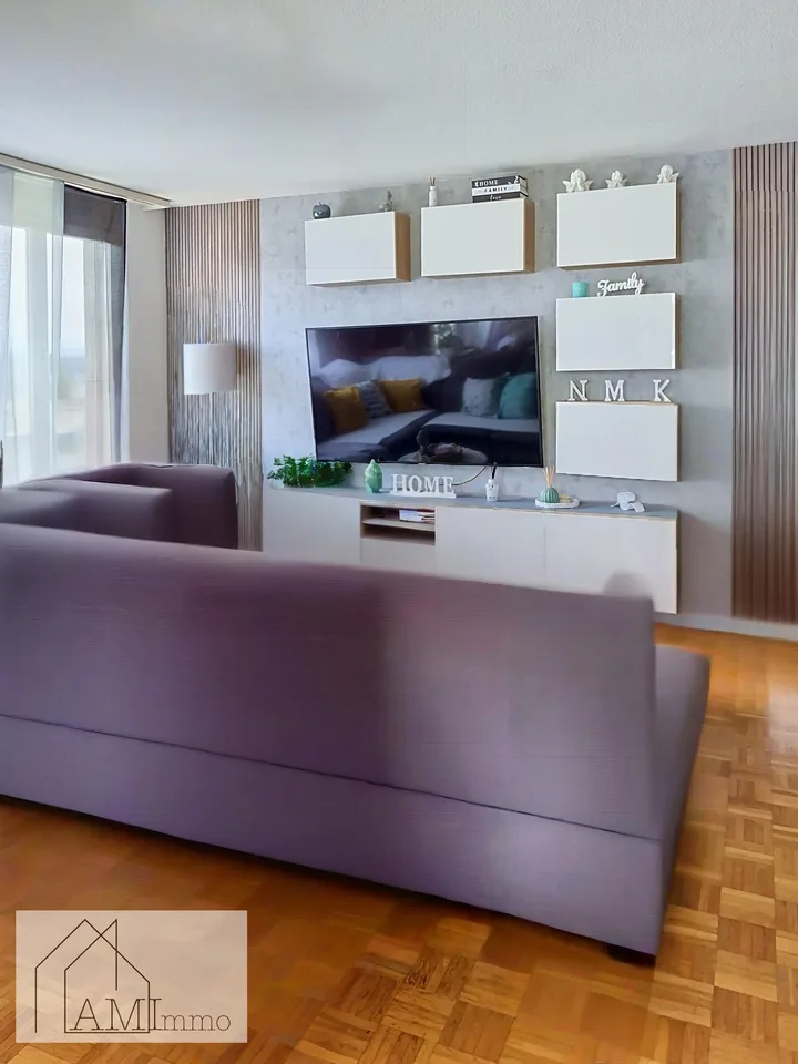 Angenehme 4.5-Zimmer-Wohnung mit Balkon in Villars-sur-Glâne