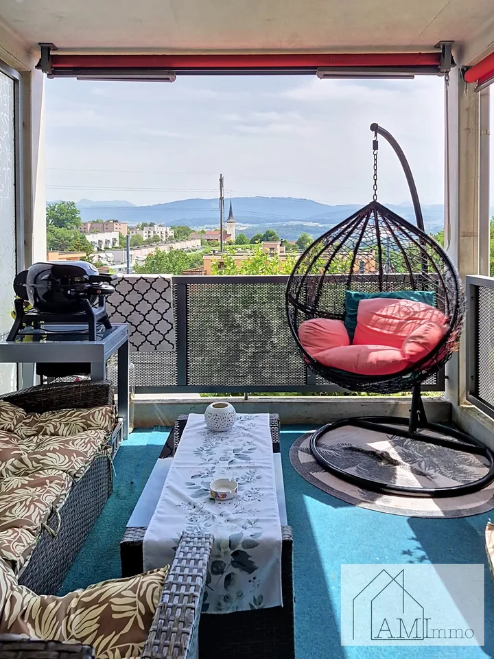 Angenehme 4.5-Zimmer-Wohnung mit Balkon in Villars-sur-Glâne