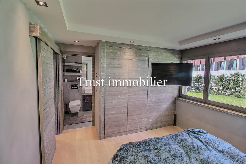 3000. Superbe appartement moderne rénové – photo 8 of 13