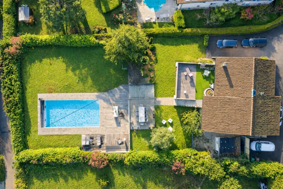 Villa d'eccezione con vista panoramica sul Monte Bianco, il Lago di Ginevra e le Alpi