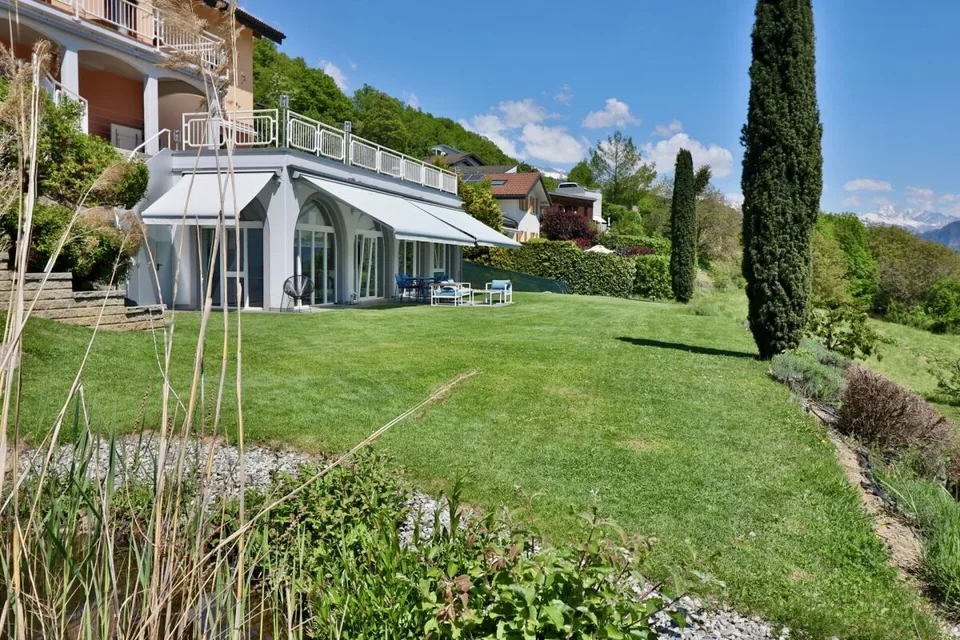 Magnifica proprietà in PPE con 3 appartamenti (6,5 locali + 3,5 locali + 2,5 locali) nelle alture di Savièse – foto 9 di 13