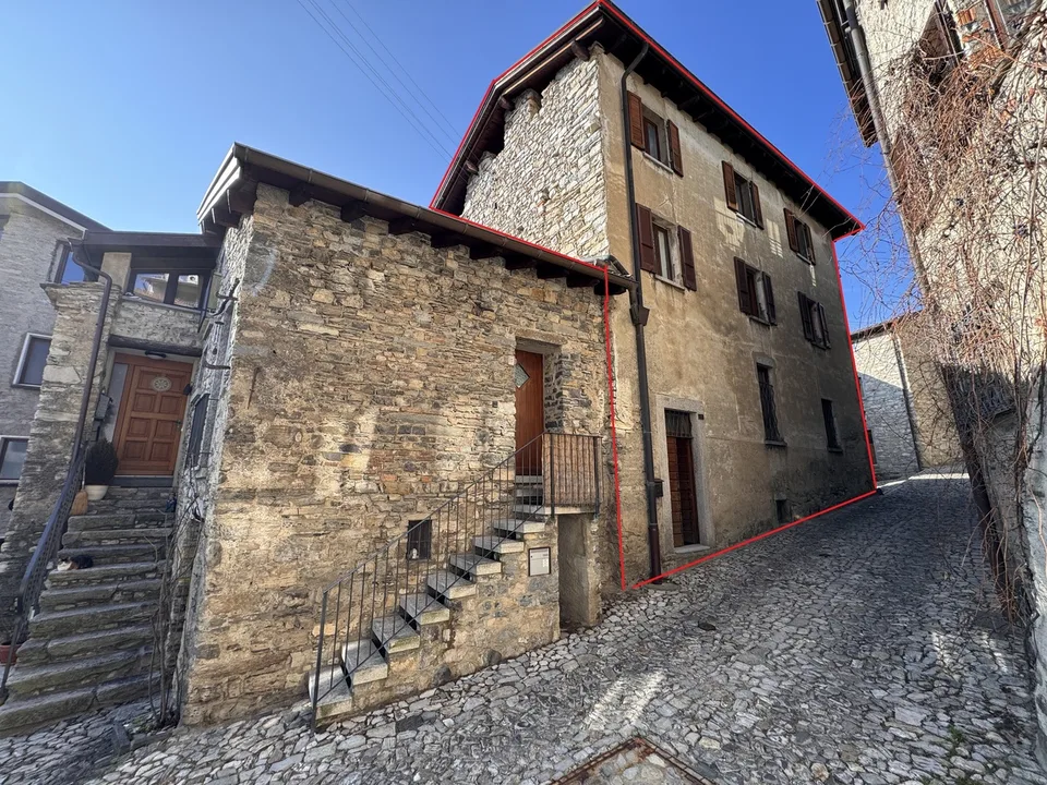 Rustisches Haus im Ortskern