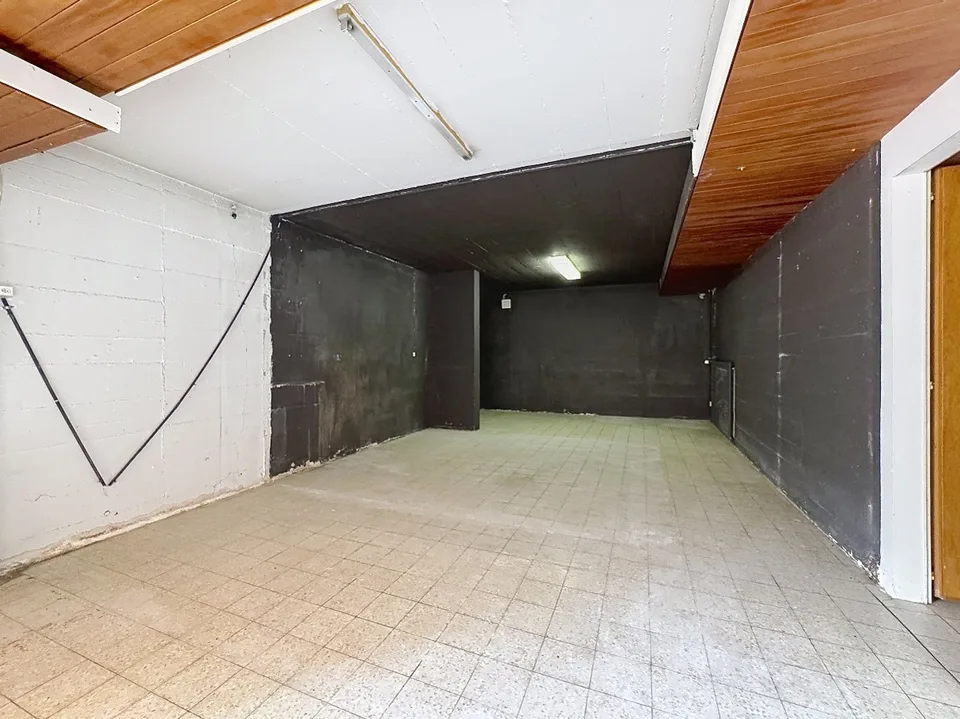 Sion, centro città: locale commerciale di 230 m² con grande potenziale di allestimento