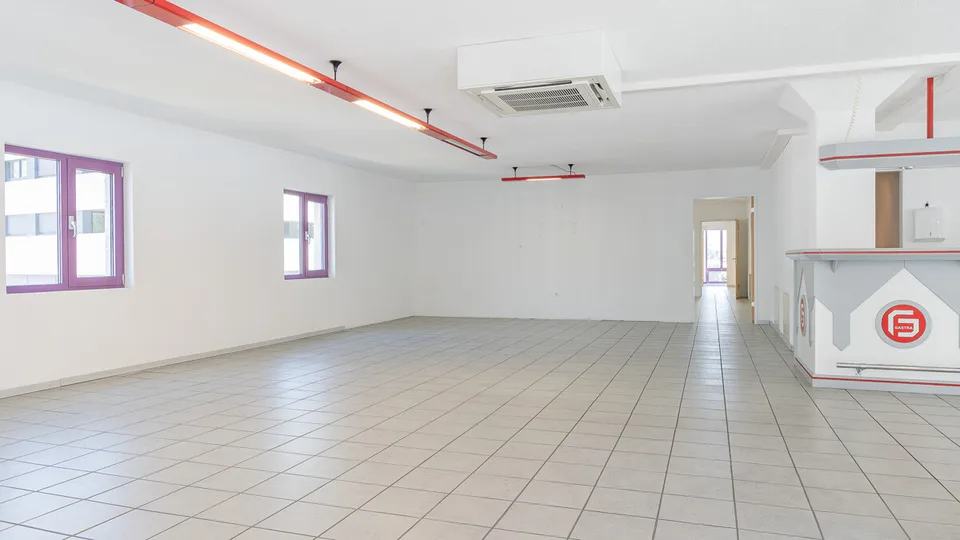 Unterteilbare Bürofläche und Werkstatt an idealer Lage in Visp