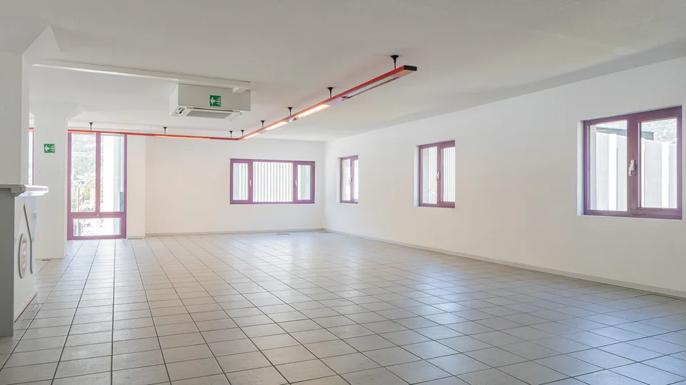 Unterteilbare Bürofläche und Werkstatt an idealer Lage in Visp