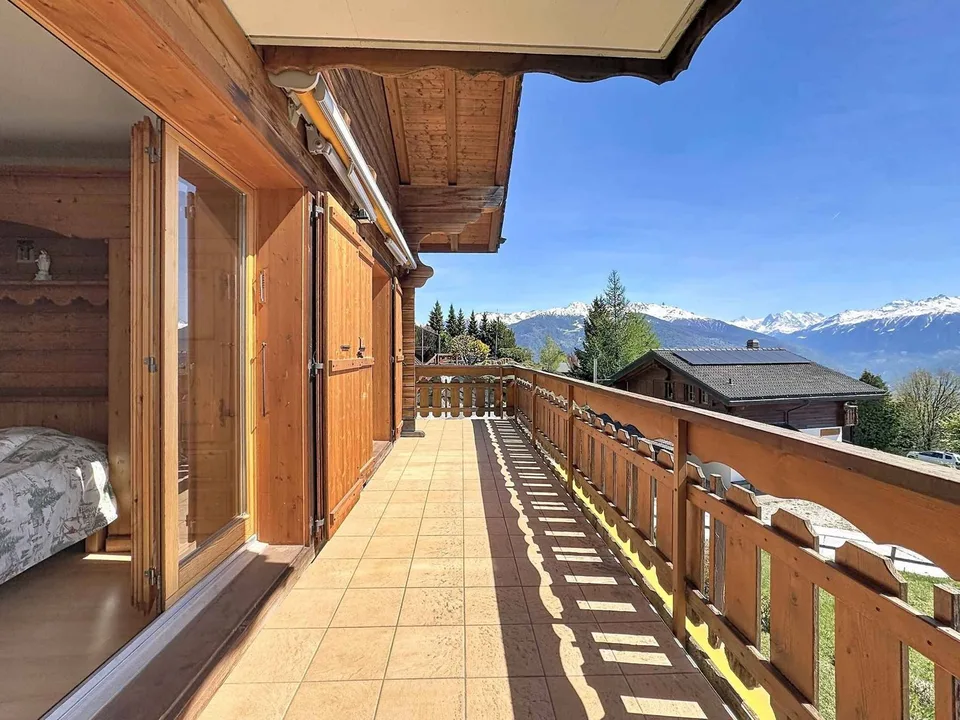 Superbe duplex avec jardin, panorama dégagé et garage, un atout indéniable – photo 23 sur 26