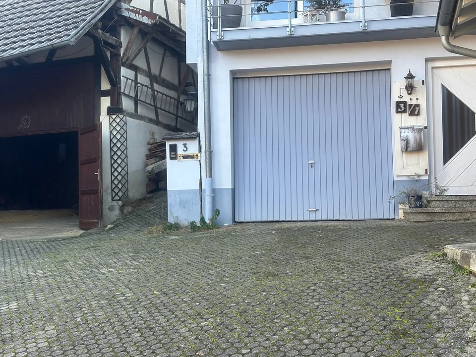 Charmantes 4,5-Zimmer-EFH in sonniger Lage von Holzen mit Garten, Garage und Renovationspotential – Foto 13 von 14