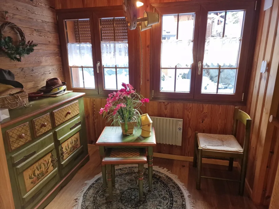 FIONNAY - Mazot 2 Zimmer + Carnotzet + möblierte Terrasse – Foto 6 von 13