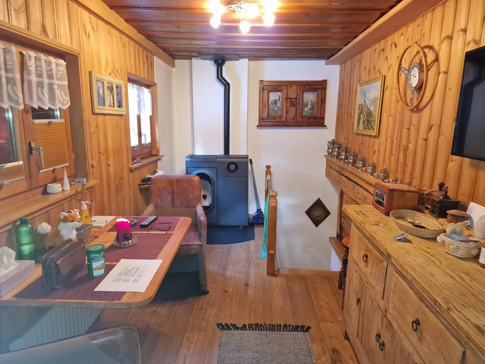 FIONNAY - Mazot 2 pezzi + carnotzet + terrazza arredata