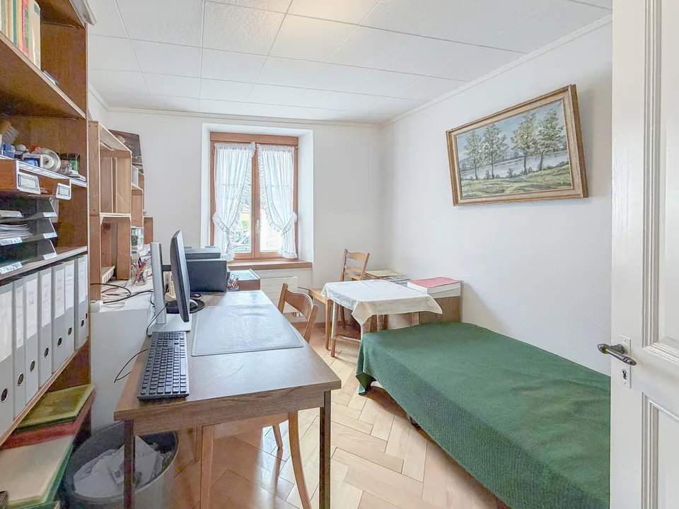 Casa familiare con garage nel cuore di Fleurier
