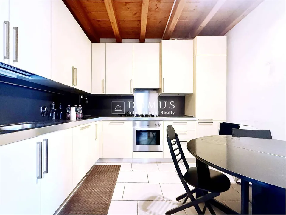 Appartement imposant également pour usage de bureau – photo 8 sur 10