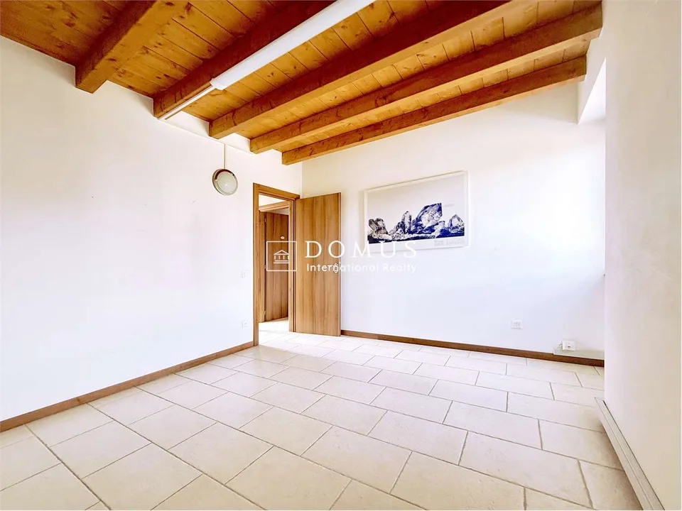 Appartement imposant également pour usage de bureau – photo 6 sur 10
