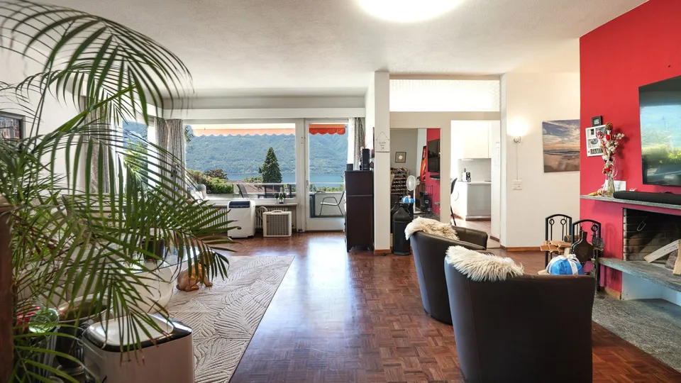 Fantastico appartamento di 4.5 locali con vista panoramica a Muralto