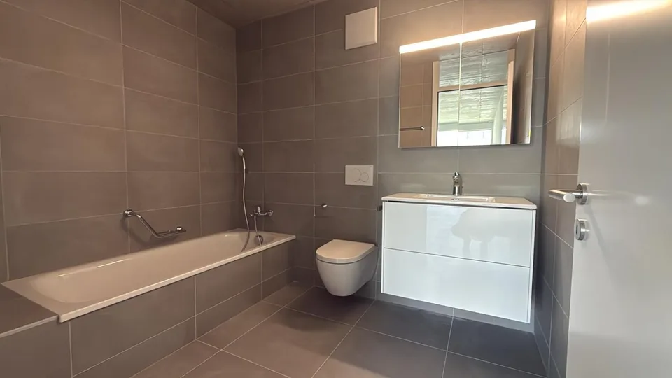 Magnifico attico di 4,5 locali con grande balcone – foto 9 di 13