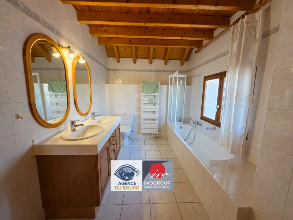 Immobilienensemble mit zwei Häusern auf über 2'100 m² Grundstück – Foto 7 von 9