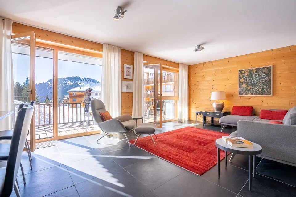 Appartement maisonnette de luxe avec ski-in/ski-out, jardin et soleil du soir sur Golmenegg