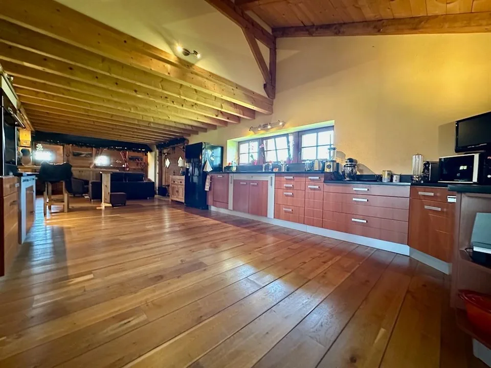 Sehr schönes Bauernhaus aus dem 18. Jahrhundert mit renovierter Aussicht – Foto 8 von 13