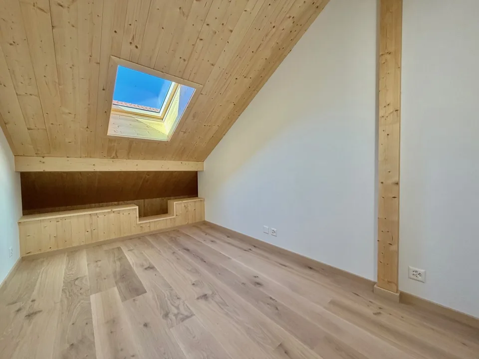 Adjoining 3.5-room villa in Chalais – photo 8 of 12
