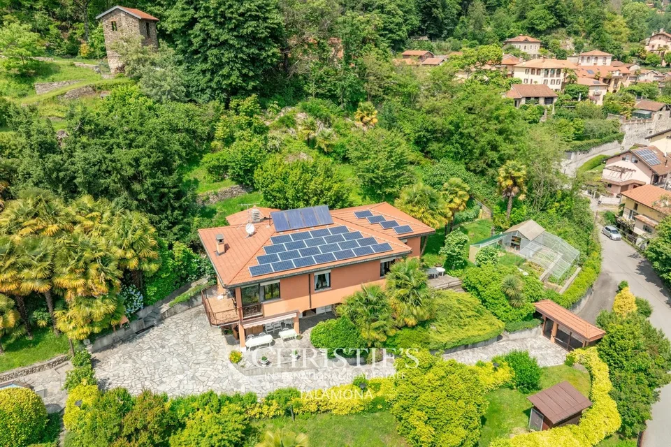 Casa indipendente con giardino a Dumenza