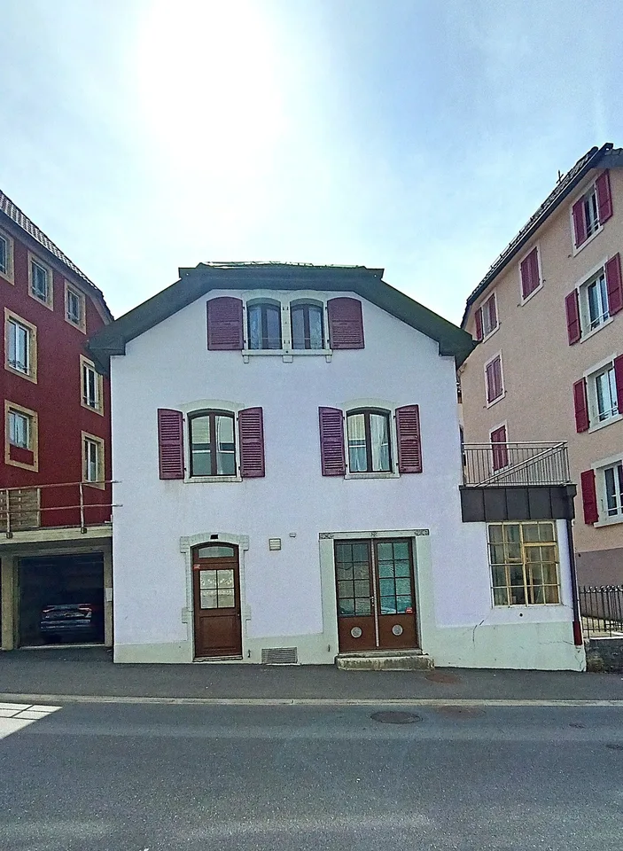 Jolie maison à rénover / transformer avec potentiel constructif additionnel