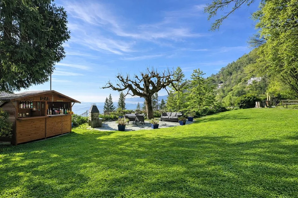 Proprietà affascinante con vista dominante su Montreux e vista mozzafiato sul lago