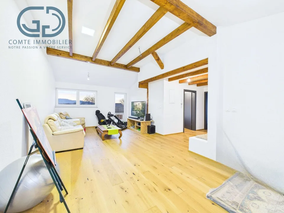 Villa a schiera ristrutturata di 7 pezzi
