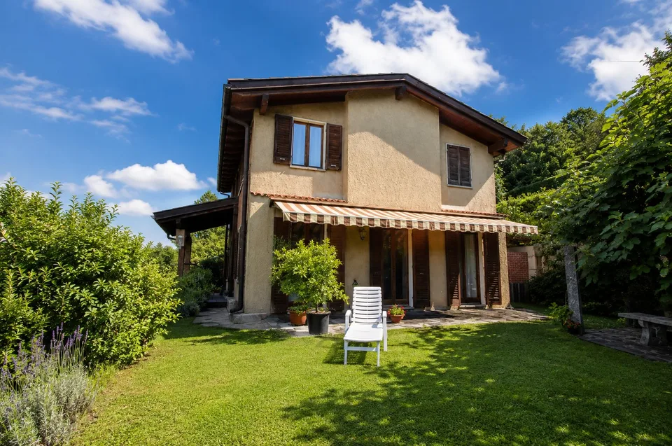Charmantes 7-Zimmer-Einfamilienhaus mit Pool in Pregassona