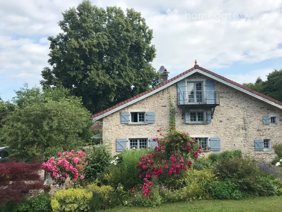 Charmantes Bauernhaus aus dem 18. Jahrhundert in La Vôge-les-Bains
