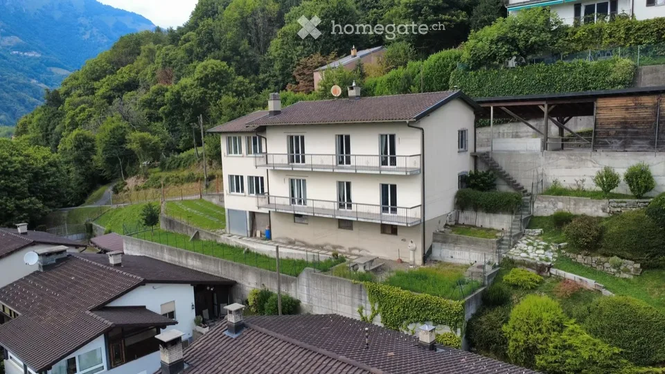 vendesi immobile in val di Muggio