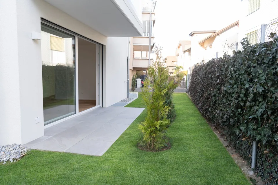 Moderne 2.5-Zimmer-Gartenwohnung in Hergiswil – Erstbezug sofort möglich