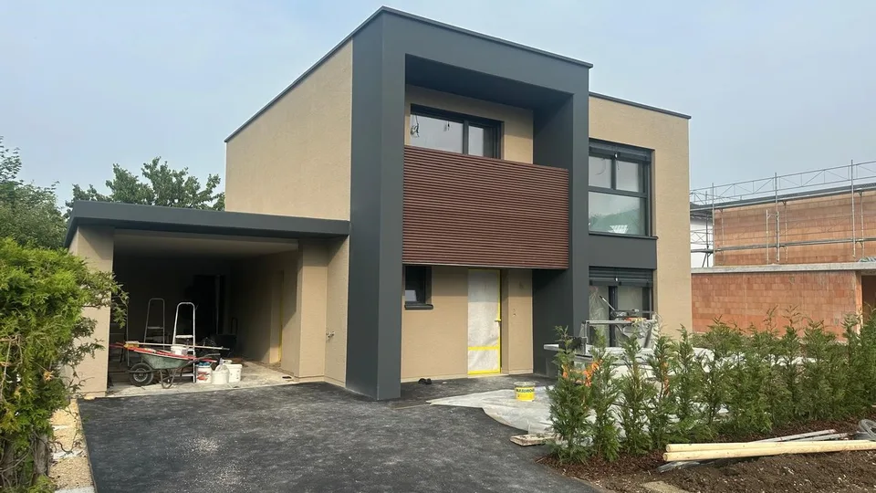 High-standard villa with 5.5 rooms