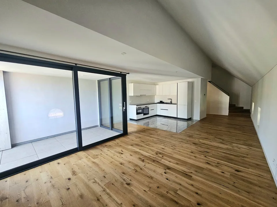 Magnifique appartement de 3.5 pièces avec balcon à Bassins