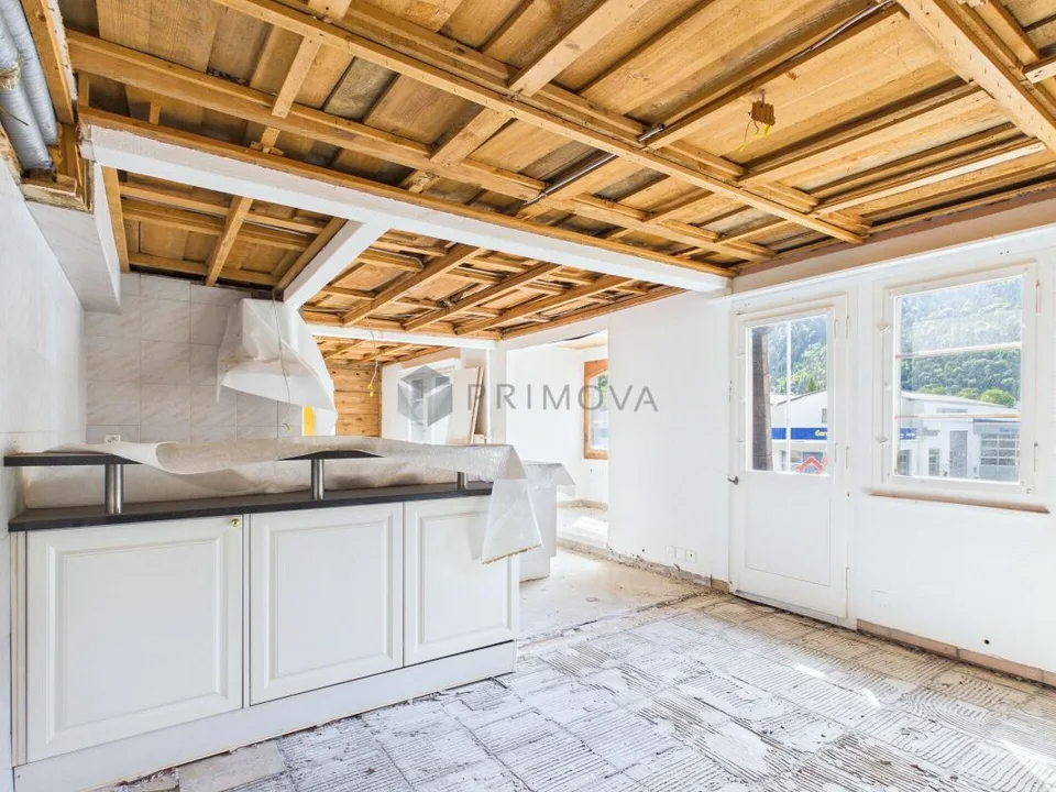 Traditionsreiches Chalet mit Gastronomie & zwei Wohneinheiten auf weitläufigem Grund – Foto 6 von 10