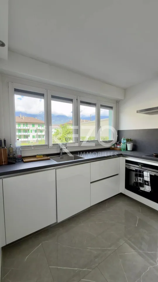 Apartment 4.5 rooms with large terrace. Chippis – photo 6 of 13