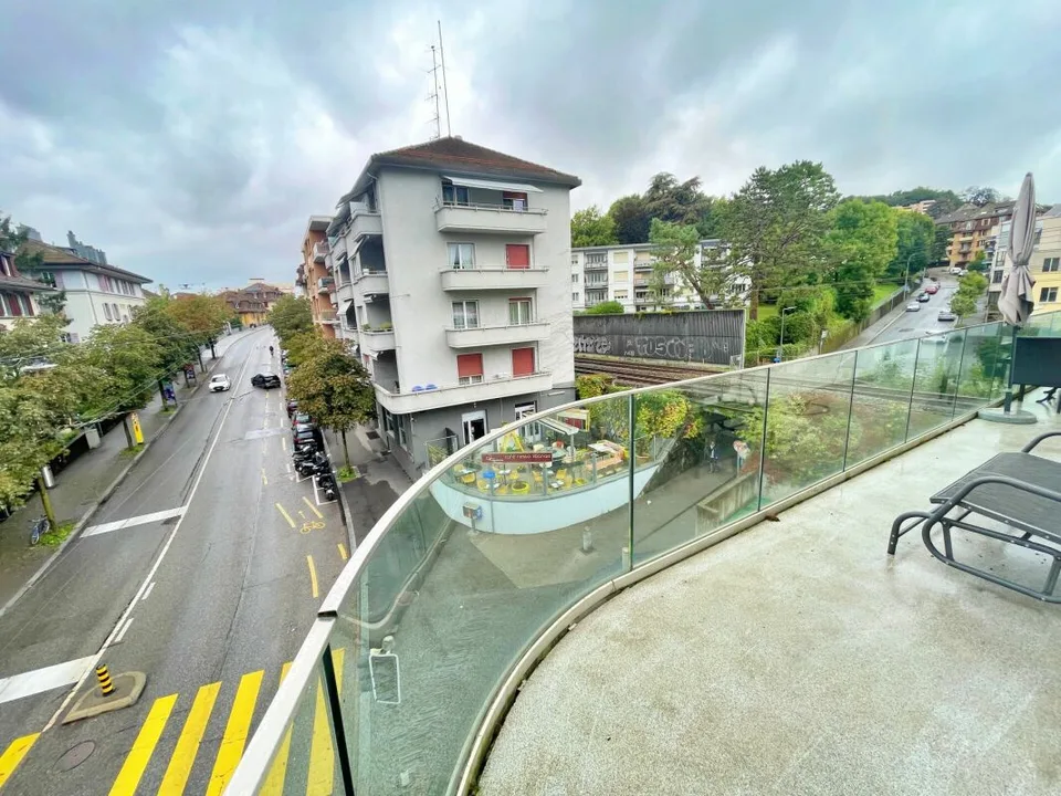 Wohnung mit 4,5 Zimmern im Doppelhaus, Lausanne/Pully