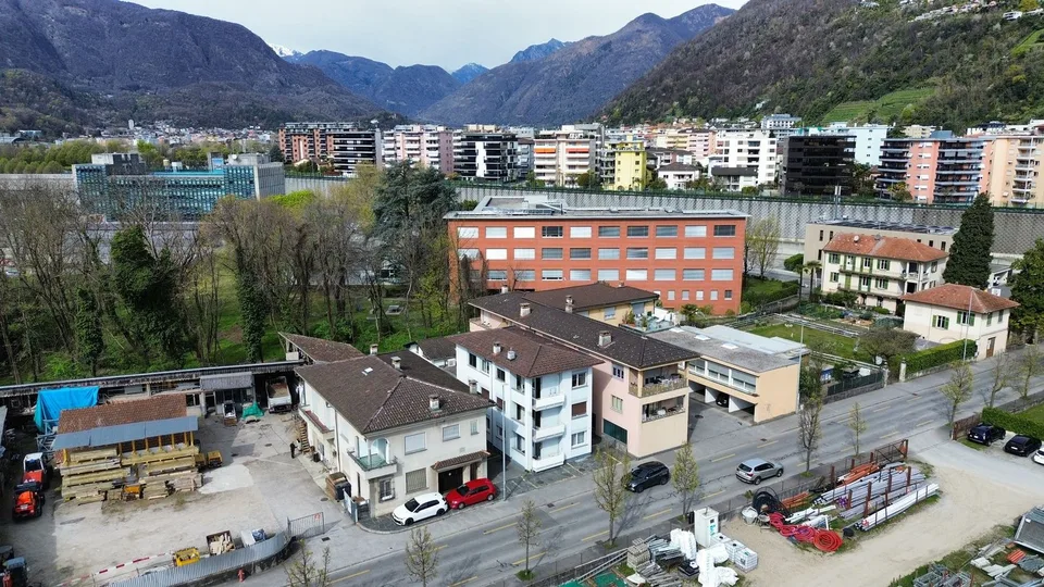 Kleines urbanes Paradies: Ruhe in einem Gebäude nur einen Katzensprung vom Zentrum entfernt – Foto 9 von 14