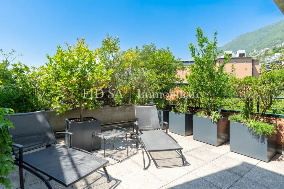 MINUSIO - Exklusive Terrassenwohnung im Grünen