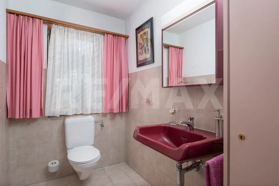 Casa unifamiliare unica con appartamento separato – foto 7 di 13
