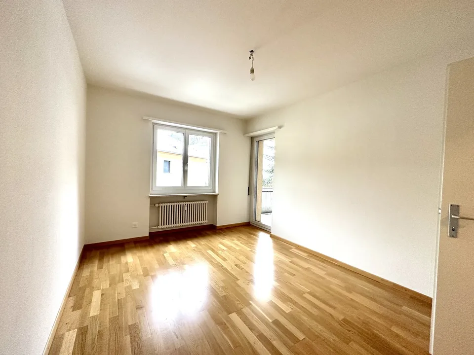 Günstige Wohnung mit Balkon und Garage