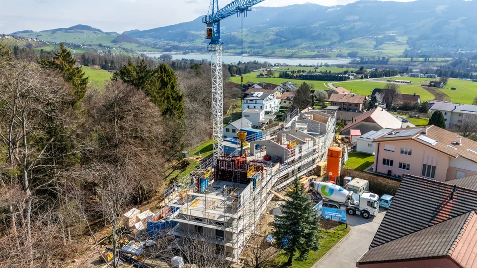 Geräumiges Dreifamilienhaus mit 5.5 Zimmern in Sorens
