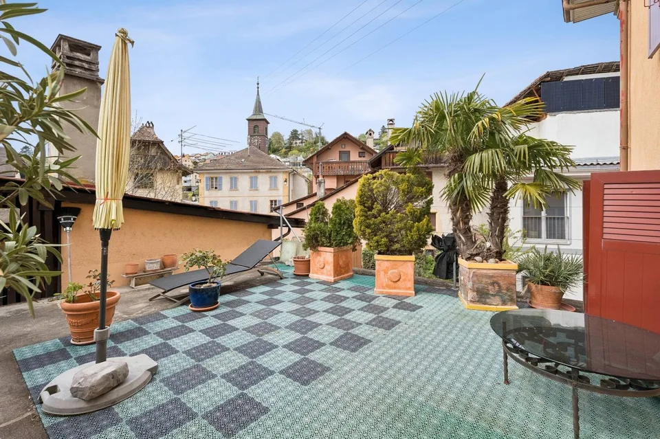 Grande casa di villaggio nelle Tuileries-de-Grandson - 2 appartamenti +